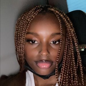 Meet your Posher, Laronda